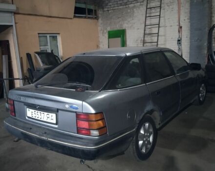 Серый Форд Скорпио, объемом двигателя 2 л и пробегом 235 тыс. км за 593 $, фото 1 на Automoto.ua