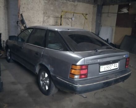 Серый Форд Скорпио, объемом двигателя 2 л и пробегом 235 тыс. км за 593 $, фото 5 на Automoto.ua