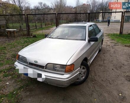 Серый Форд Скорпио, объемом двигателя 2 л и пробегом 500 тыс. км за 1000 $, фото 1 на Automoto.ua