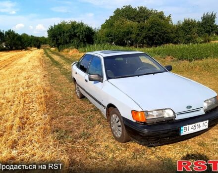 Форд Скорпио 1988 в Кременчуге на Automoto.ua Серый Форд Скорпио, объемом двигателя 2 л и пробегом 300 тыс. км за 700 $, фото 1 на Automoto.ua