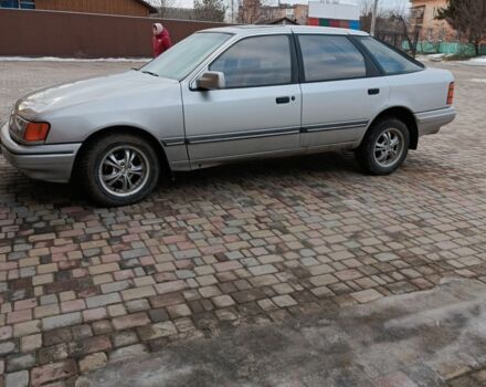 Серый Форд Скорпио, объемом двигателя 2.4 л и пробегом 320 тыс. км за 1800 $, фото 1 на Automoto.ua