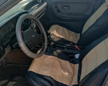 Сірий Форд Скорпіо, об'ємом двигуна 2 л та пробігом 320 тис. км за 913 $, фото 1 на Automoto.ua