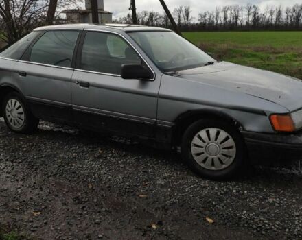 Серый Форд Скорпио, объемом двигателя 2 л и пробегом 255 тыс. км за 678 $, фото 1 на Automoto.ua