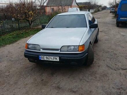 Сірий Форд Скорпіо, об'ємом двигуна 2 л та пробігом 245 тис. км за 2400 $, фото 1 на Automoto.ua