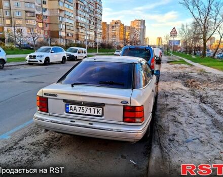 Серый Форд Скорпио, объемом двигателя 2 л и пробегом 0 тыс. км за 1000 $, фото 1 на Automoto.ua