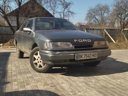 Серый Форд Скорпио, объемом двигателя 2 л и пробегом 350 тыс. км за 900 $, фото 1 на Automoto.ua