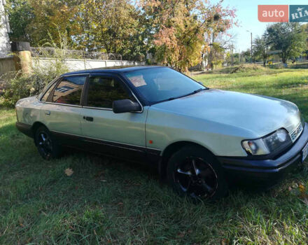 Серый Форд Скорпио, объемом двигателя 2 л и пробегом 100 тыс. км за 2000 $, фото 1 на Automoto.ua