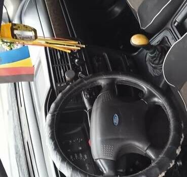 Сірий Форд Скорпіо, об'ємом двигуна 2 л та пробігом 340 тис. км за 1250 $, фото 1 на Automoto.ua
