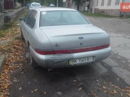 Форд Скорпіо 1996 у Чернівцях на Automoto.ua Сірий Форд Скорпіо, об'ємом двигуна 2.3 л та пробігом 400 тис. км за 1000 $, фото 1 на Automoto.ua