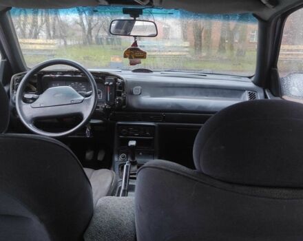 Синий Форд Скорпио, объемом двигателя 2 л и пробегом 385 тыс. км за 950 $, фото 4 на Automoto.ua