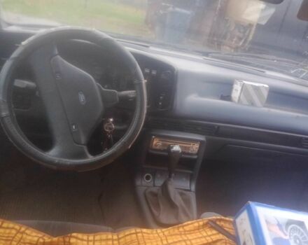 Синий Форд Скорпио, объемом двигателя 2 л и пробегом 113 тыс. км за 1000 $, фото 4 на Automoto.ua