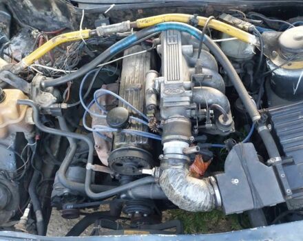 Синий Форд Скорпио, объемом двигателя 2 л и пробегом 300 тыс. км за 286 $, фото 4 на Automoto.ua