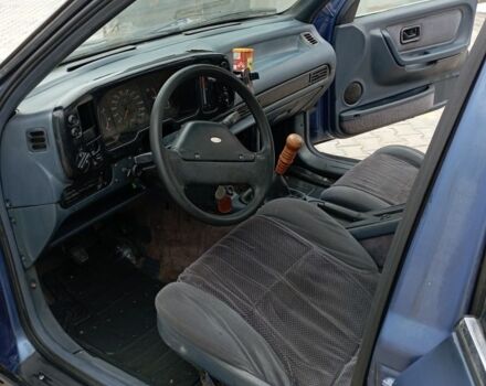 Синий Форд Скорпио, объемом двигателя 2 л и пробегом 400 тыс. км за 600 $, фото 4 на Automoto.ua