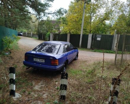 Синий Форд Скорпио, объемом двигателя 2 л и пробегом 200 тыс. км за 750 $, фото 3 на Automoto.ua