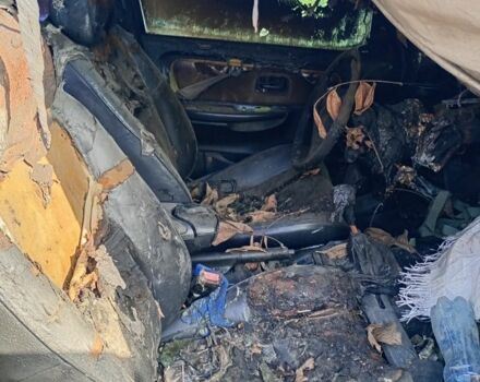 Синий Форд Скорпио, объемом двигателя 2 л и пробегом 1 тыс. км за 308 $, фото 8 на Automoto.ua