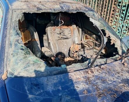 Синий Форд Скорпио, объемом двигателя 2 л и пробегом 1 тыс. км за 308 $, фото 4 на Automoto.ua