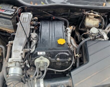 Синий Форд Скорпио, объемом двигателя 2 л и пробегом 368 тыс. км за 1183 $, фото 5 на Automoto.ua