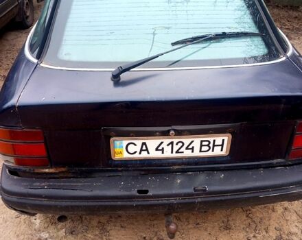 Синий Форд Скорпио, объемом двигателя 2.4 л и пробегом 300 тыс. км за 600 $, фото 2 на Automoto.ua