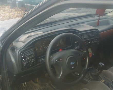 Синій Форд Скорпіо, об'ємом двигуна 2 л та пробігом 200 тис. км за 700 $, фото 2 на Automoto.ua