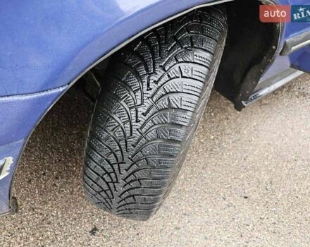 Синий Форд Скорпио, объемом двигателя 2 л и пробегом 300 тыс. км за 1250 $, фото 36 на Automoto.ua