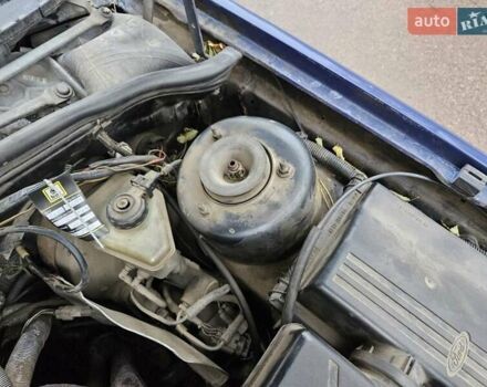 Синий Форд Скорпио, объемом двигателя 2 л и пробегом 300 тыс. км за 1250 $, фото 33 на Automoto.ua