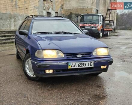 Синий Форд Скорпио, объемом двигателя 2 л и пробегом 300 тыс. км за 1250 $, фото 7 на Automoto.ua