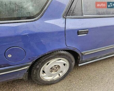 Синий Форд Скорпио, объемом двигателя 2 л и пробегом 300 тыс. км за 1250 $, фото 13 на Automoto.ua