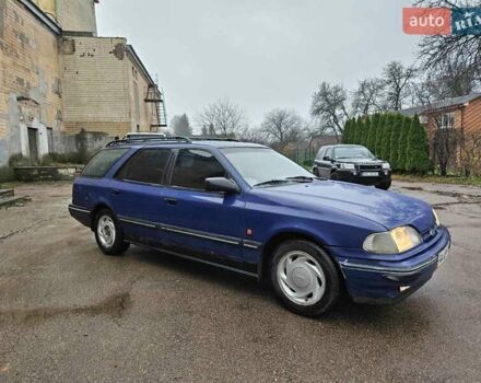 Синий Форд Скорпио, объемом двигателя 2 л и пробегом 300 тыс. км за 1250 $, фото 1 на Automoto.ua