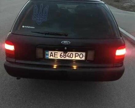 Синий Форд Скорпио, объемом двигателя 2 л и пробегом 300 тыс. км за 1994 $, фото 12 на Automoto.ua