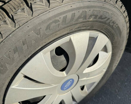 Синий Форд Скорпио, объемом двигателя 1.99 л и пробегом 200 тыс. км за 1999 $, фото 5 на Automoto.ua