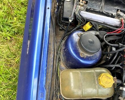 Синий Форд Скорпио, объемом двигателя 2 л и пробегом 325 тыс. км за 1100 $, фото 11 на Automoto.ua