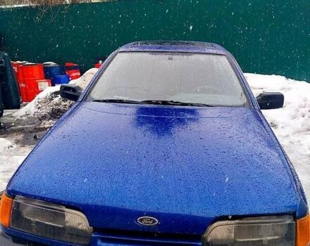 Синий Форд Скорпио, объемом двигателя 1.8 л и пробегом 230 тыс. км за 1300 $, фото 1 на Automoto.ua