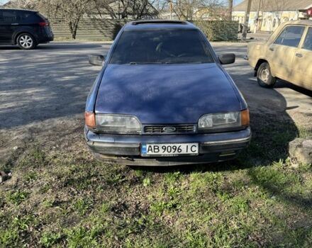Синий Форд Скорпио, объемом двигателя 2 л и пробегом 250 тыс. км за 709 $, фото 1 на Automoto.ua