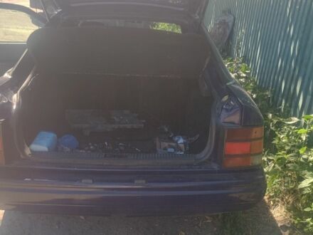 Форд Скорпио 1989 в Киеве на Automoto.ua Синий Форд Скорпио, объемом двигателя 2 л и пробегом 579 тыс. км за 950 $, фото 1 на Automoto.ua