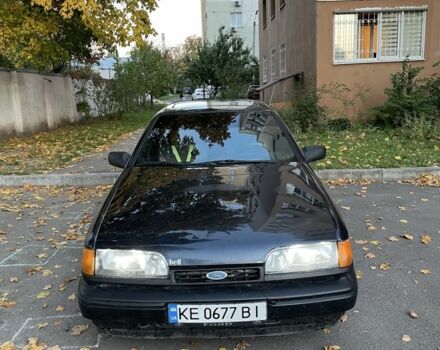 Синий Форд Скорпио, объемом двигателя 2 л и пробегом 50 тыс. км за 1000 $, фото 1 на Automoto.ua