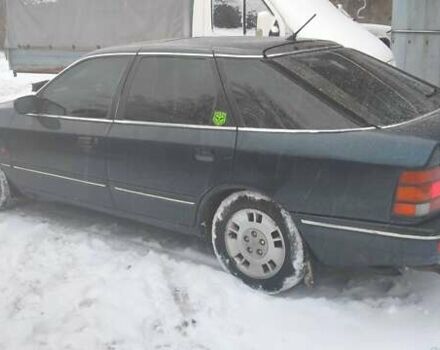 Синий Форд Скорпио, объемом двигателя 2 л и пробегом 450 тыс. км за 828 $, фото 1 на Automoto.ua