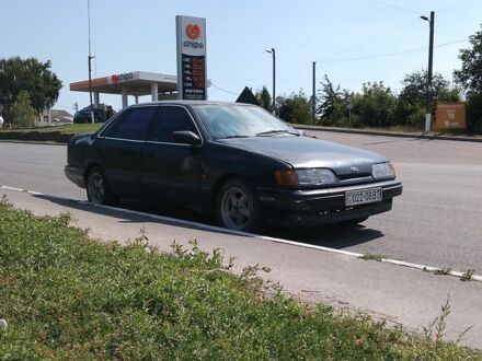 Синій Форд Скорпіо, об'ємом двигуна 2.9 л та пробігом 240 тис. км за 800 $, фото 1 на Automoto.ua