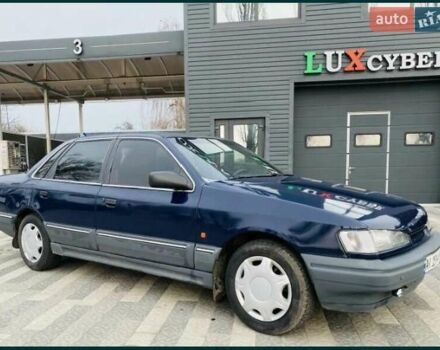 Синий Форд Скорпио, объемом двигателя 2 л и пробегом 300 тыс. км за 1327 $, фото 1 на Automoto.ua
