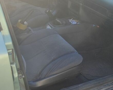 Зеленый Форд Скорпио, объемом двигателя 2 л и пробегом 300 тыс. км за 721 $, фото 2 на Automoto.ua