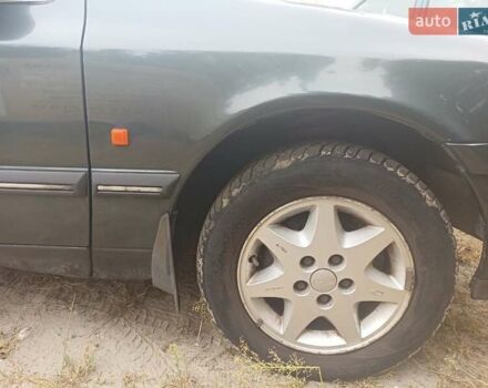 Зеленый Форд Скорпио, объемом двигателя 2 л и пробегом 300 тыс. км за 1800 $, фото 14 на Automoto.ua