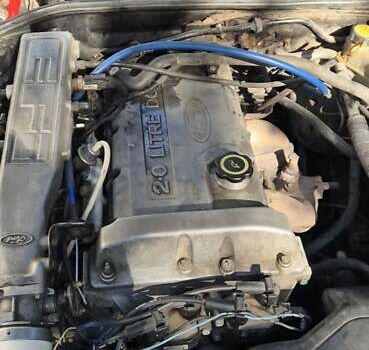 Зеленый Форд Скорпио, объемом двигателя 2 л и пробегом 320 тыс. км за 1400 $, фото 6 на Automoto.ua