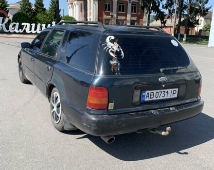 Зеленый Форд Скорпио, объемом двигателя 2 л и пробегом 275 тыс. км за 2100 $, фото 2 на Automoto.ua