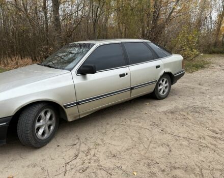 Зелений Форд Скорпіо, об'ємом двигуна 2.4 л та пробігом 418 тис. км за 1000 $, фото 2 на Automoto.ua