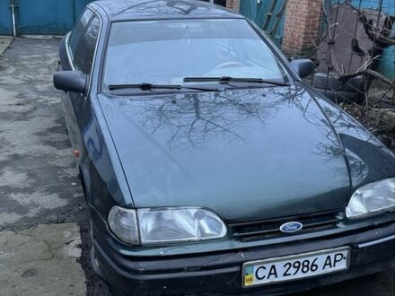 Зелений Форд Скорпіо, об'ємом двигуна 2.4 л та пробігом 100 тис. км за 800 $, фото 1 на Automoto.ua