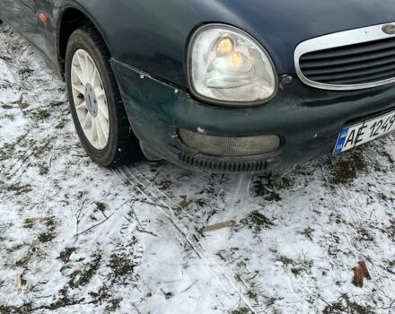 Зеленый Форд Скорпио, объемом двигателя 2 л и пробегом 260 тыс. км за 900 $, фото 1 на Automoto.ua