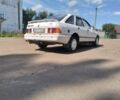 Белый Форд Сиерра, объемом двигателя 1.8 л и пробегом 300 тыс. км за 700 $, фото 2 на Automoto.ua