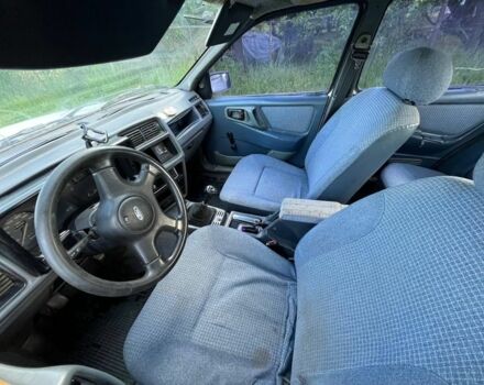 Білий Форд Сієрра, об'ємом двигуна 2 л та пробігом 250 тис. км за 600 $, фото 7 на Automoto.ua