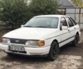 Белый Форд Сиерра, объемом двигателя 1.6 л и пробегом 73 тыс. км за 1250 $, фото 1 на Automoto.ua
