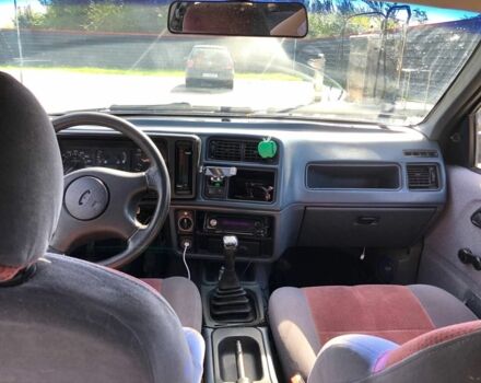 Белый Форд Сиерра, объемом двигателя 1.6 л и пробегом 700 тыс. км за 850 $, фото 6 на Automoto.ua