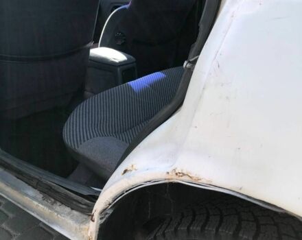 Белый Форд Сиерра, объемом двигателя 1.6 л и пробегом 700 тыс. км за 850 $, фото 13 на Automoto.ua